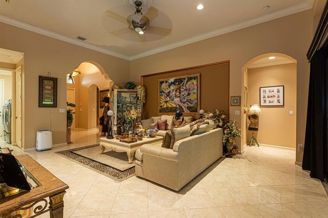 8047 Via Grande, Boynton Beach, FL 33437