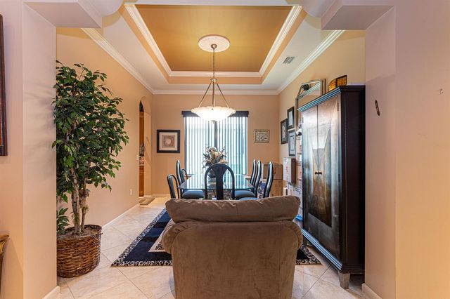 8047 Via Grande, Boynton Beach, FL 33437
