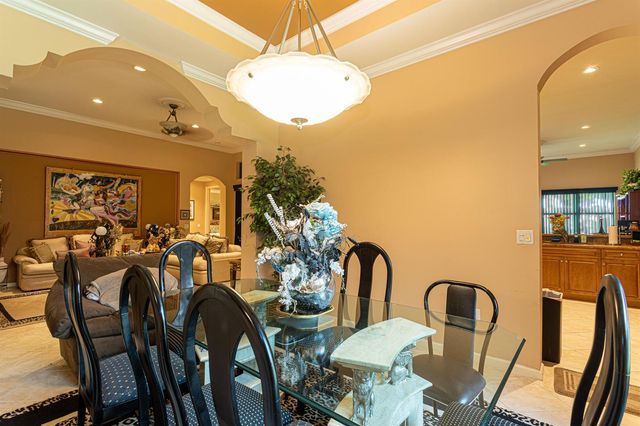8047 Via Grande, Boynton Beach, FL 33437