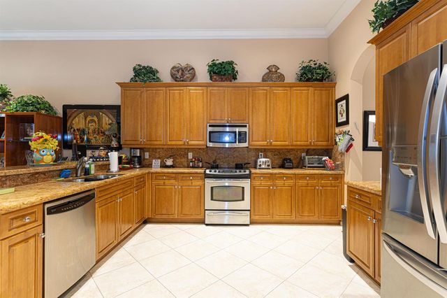 8047 Via Grande, Boynton Beach, FL 33437
