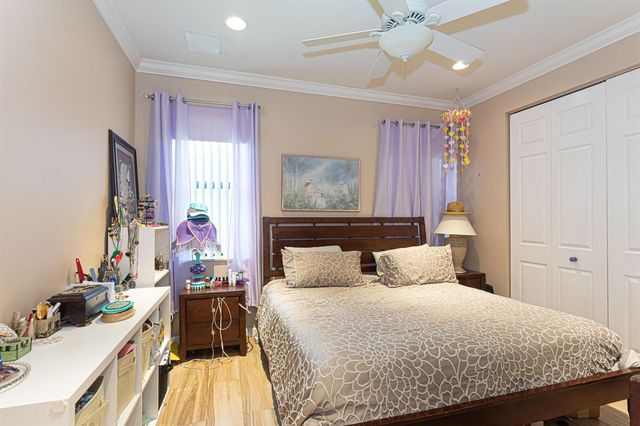 8047 Via Grande, Boynton Beach, FL 33437