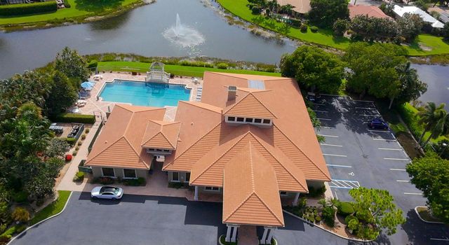 8047 Via Grande, Boynton Beach, FL 33437