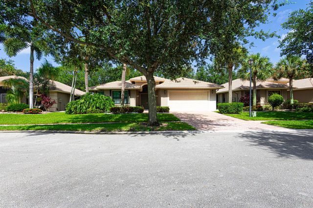 8047 Via Grande, Boynton Beach, FL 33437