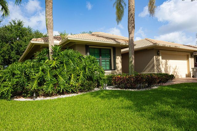 8047 Via Grande, Boynton Beach, FL 33437