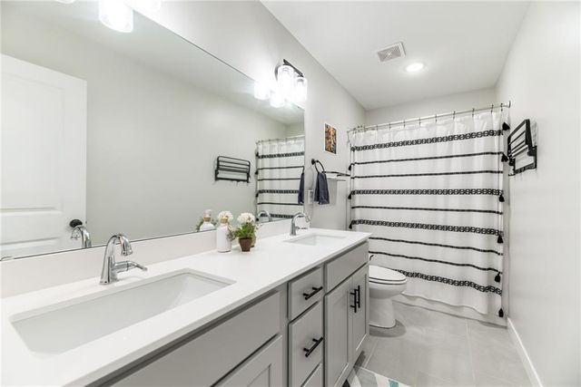 1929 SW Merryman Drive, Lee's Summit, MO 64082