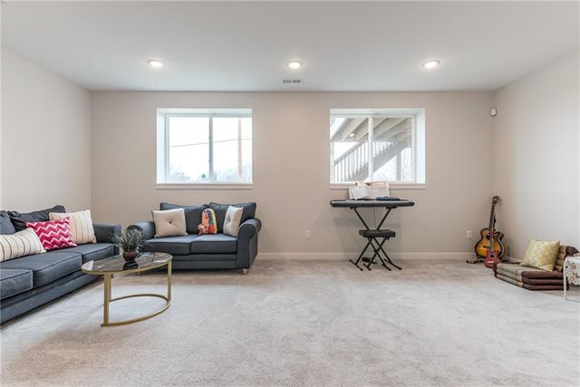 1929 SW Merryman Drive, Lee's Summit, MO 64082