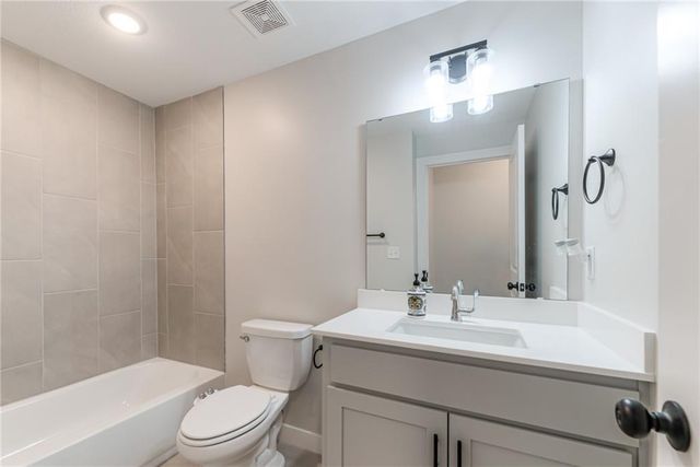 1929 SW Merryman Drive, Lee's Summit, MO 64082