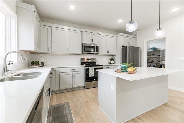 1929 SW Merryman Drive, Lee's Summit, MO 64082