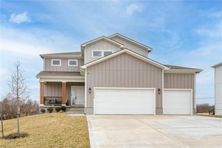 1929 SW Merryman Drive, Lee's Summit, MO 64082