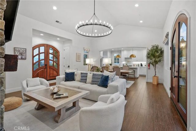 39851 Paseo Chaparro, Murrieta, CA 92562