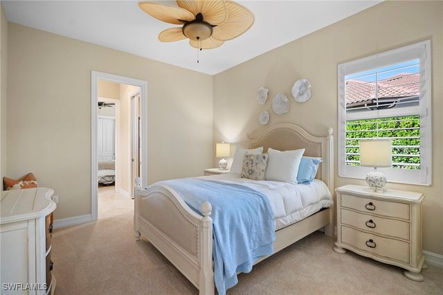 6482 Carema LN, Naples, FL 34113