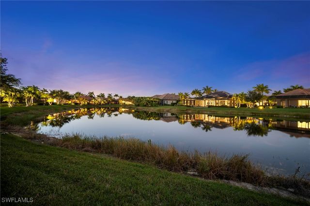 6482 Carema LN, Naples, FL 34113