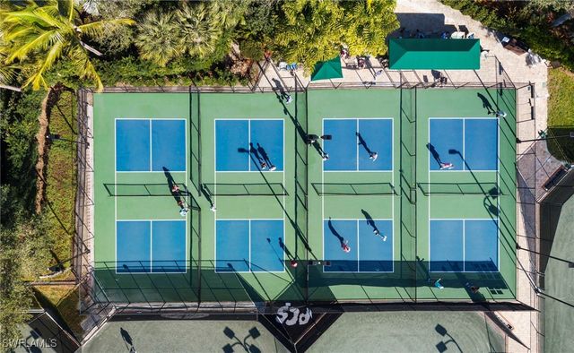 6482 Carema LN, Naples, FL 34113