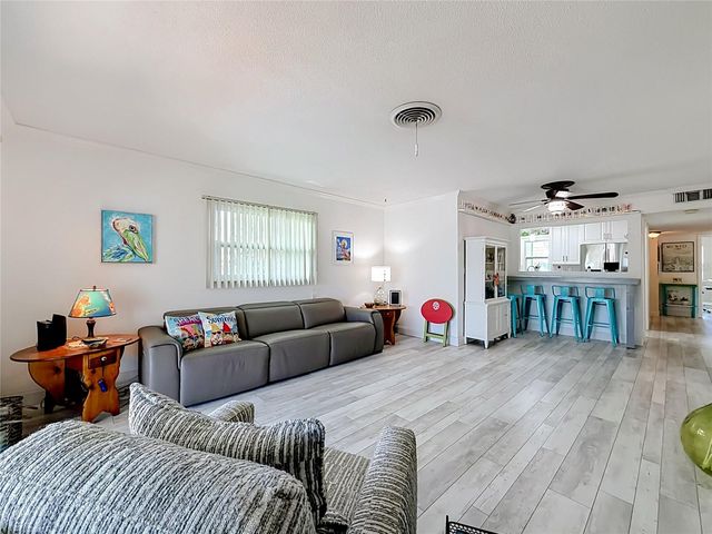 4046 FLORAMAR TERRACE, New Port Richey, FL 34652