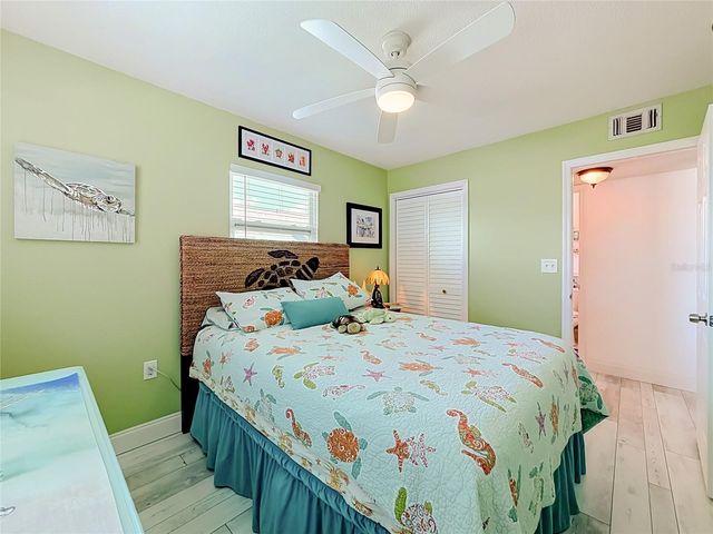 4046 FLORAMAR TERRACE, New Port Richey, FL 34652