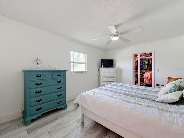 4046 FLORAMAR TERRACE, New Port Richey, FL 34652