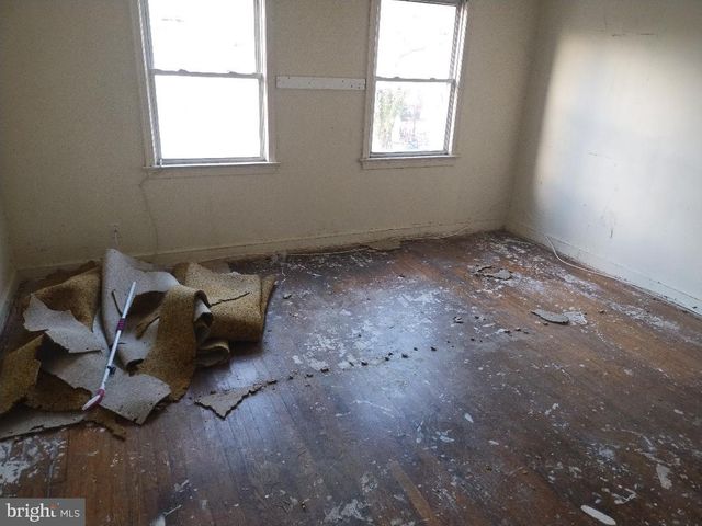 1409 STAPLES ST NE, Washington, DC 20002