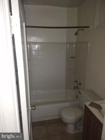 1409 STAPLES ST NE, Washington, DC 20002