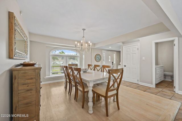 64 Livingston Lane, Manalapan, NJ 07726