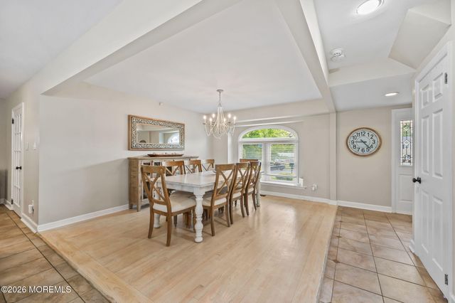 64 Livingston Lane, Manalapan, NJ 07726
