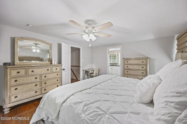 64 Livingston Lane, Manalapan, NJ 07726