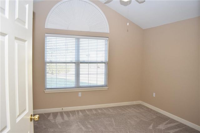 7135 Meadow View Street, Shawnee, KS 66227