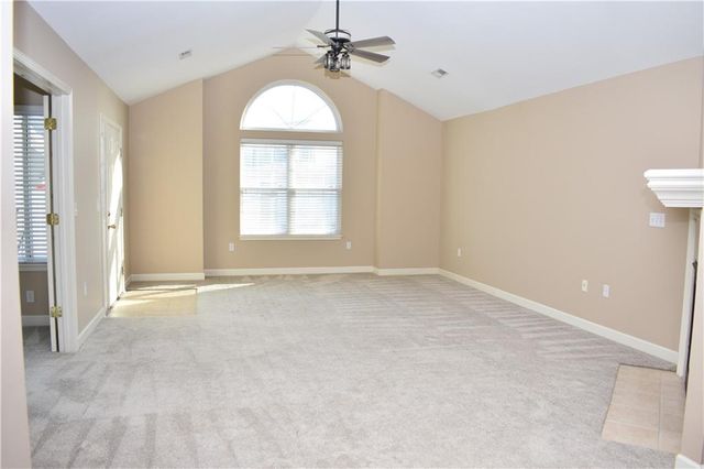 7135 Meadow View Street, Shawnee, KS 66227