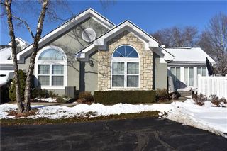 7135 Meadow View Street, Shawnee, KS 66227