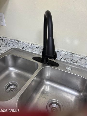 3336 N 80TH Avenue, Phoenix, AZ 85033