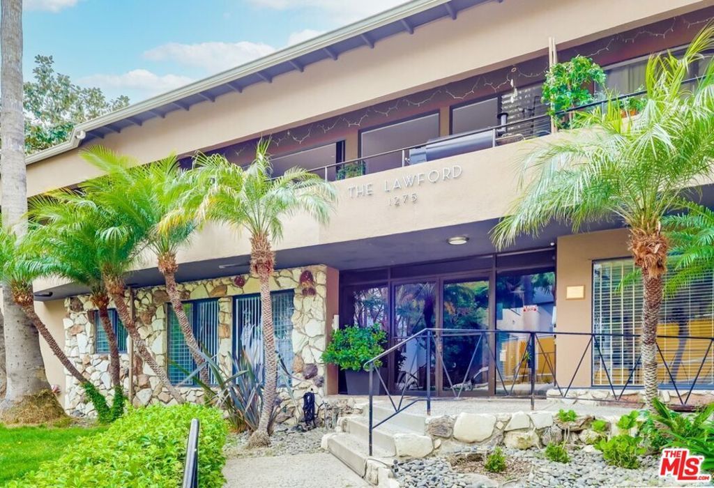 1275 Havenhurst Drive 4, West Hollywood, CA 90046 — photo 2