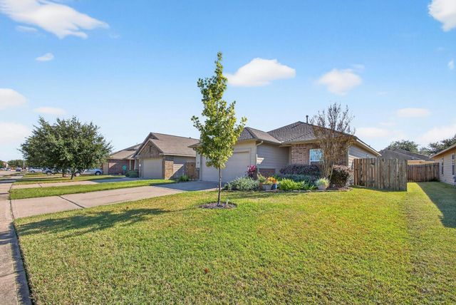11003 Harston Drive, Tomball, TX 77375