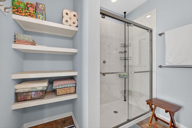 11003 Harston Drive, Tomball, TX 77375