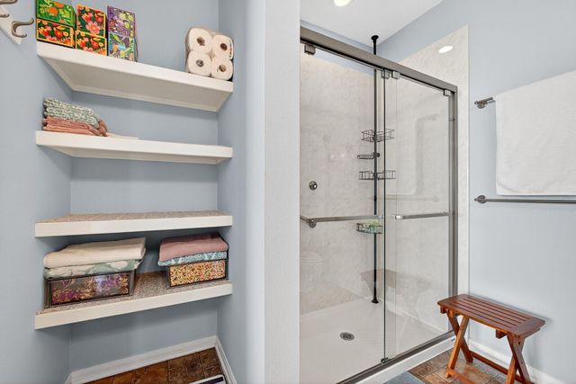 11003 Harston Drive, Tomball, TX 77375