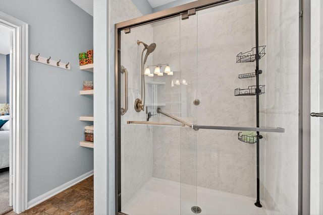 11003 Harston Drive, Tomball, TX 77375