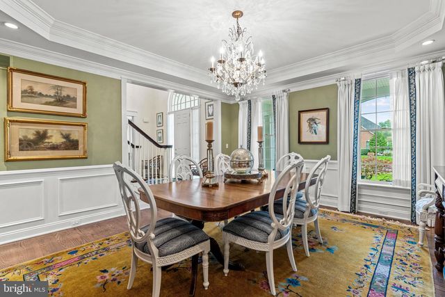 2309 FOREST LN, Harrisburg, PA 17112