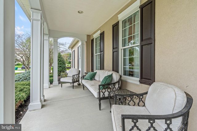 2309 FOREST LN, Harrisburg, PA 17112