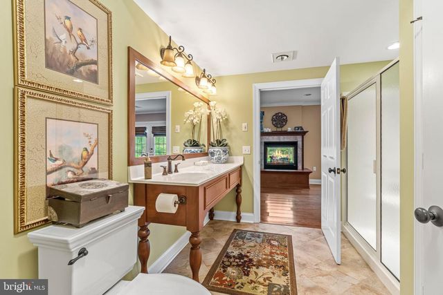 2309 FOREST LN, Harrisburg, PA 17112