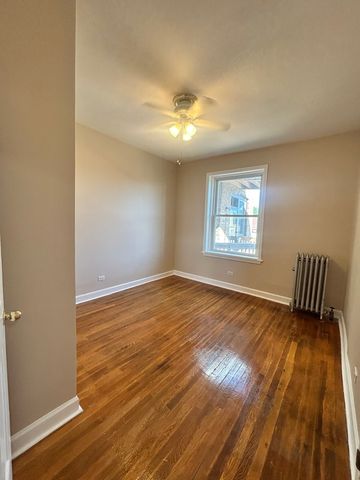 3618 W Ainslie Street 3W, Chicago, IL 60625
