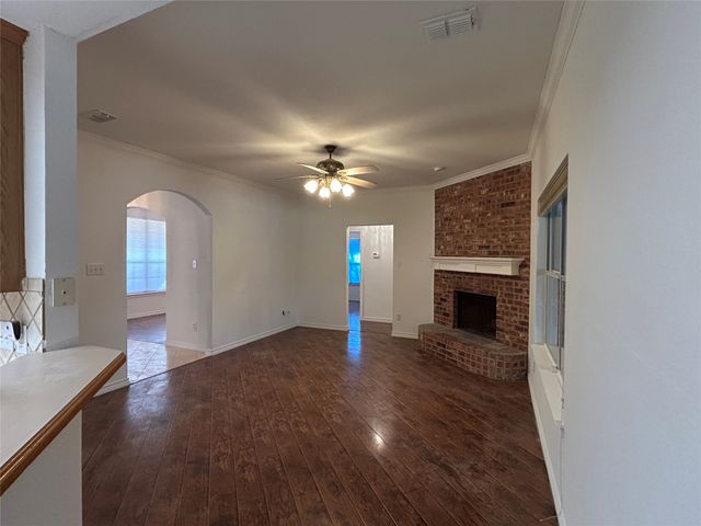 12065 Forest Glen Lane, Balch Springs, TX 75180