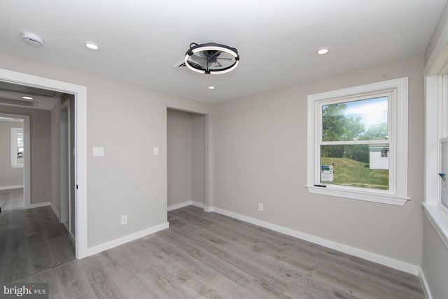 12 GARRISON RD, Elmer, NJ 08318