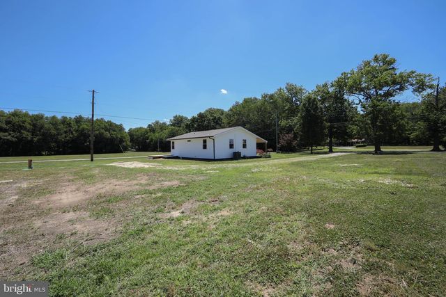 12 GARRISON RD, Elmer, NJ 08318
