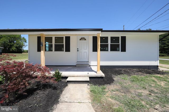 12 GARRISON RD, Elmer, NJ 08318