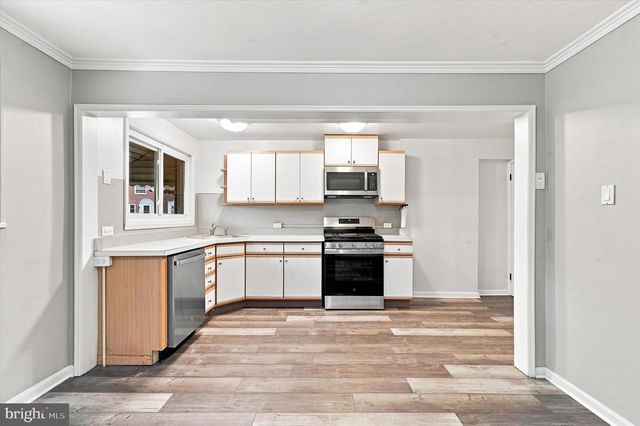 802 GRANT RD, Folcroft, PA 19032