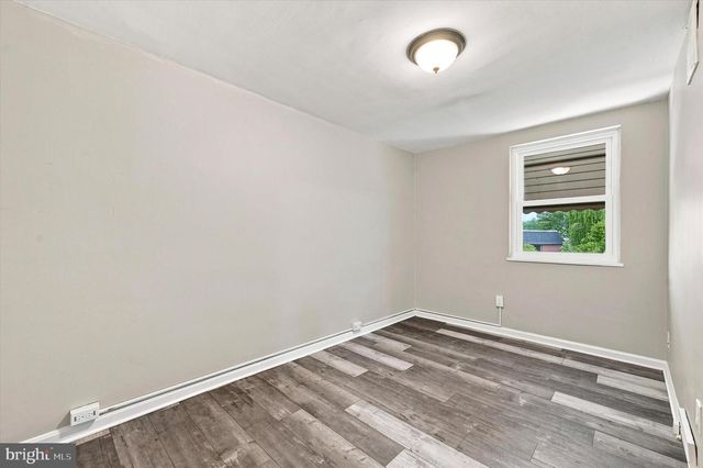 802 GRANT RD, Folcroft, PA 19032