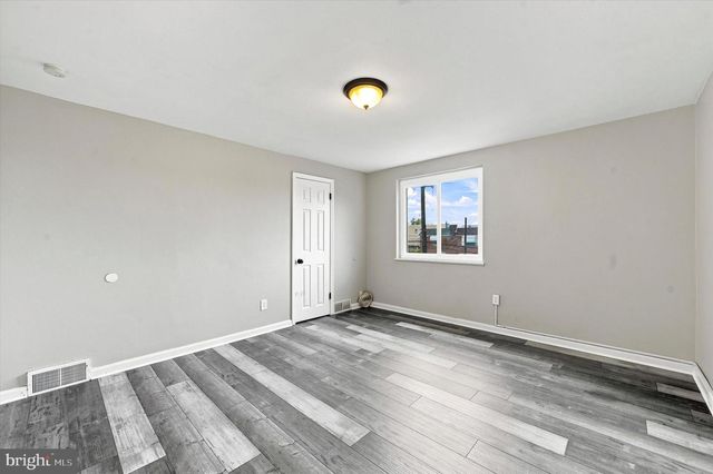 802 GRANT RD, Folcroft, PA 19032