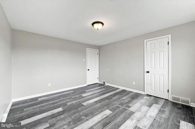802 GRANT RD, Folcroft, PA 19032