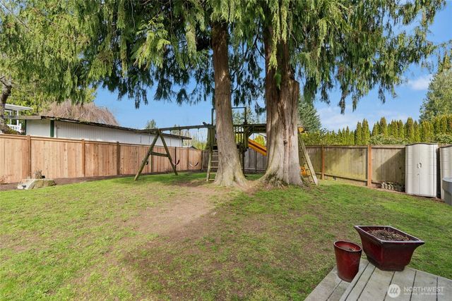 2413 101st Street SE, Everett, WA 98208