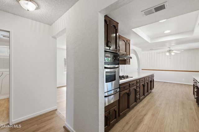 42136 55th Street, Quartz Hill, CA 93536