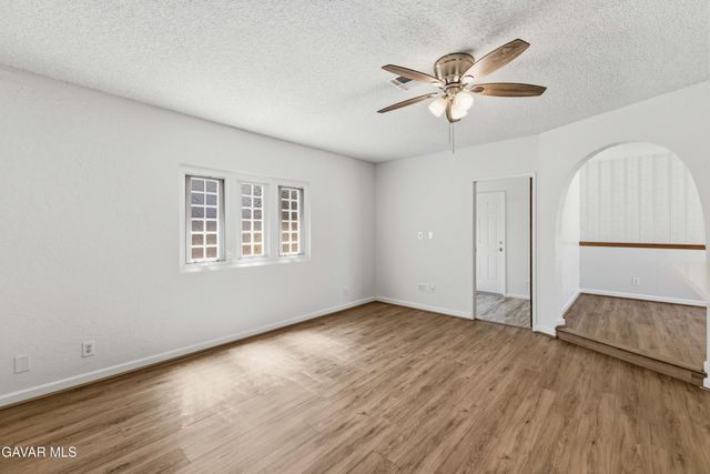 42136 55th Street, Quartz Hill, CA 93536