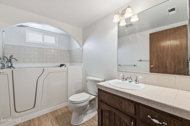 42136 55th Street, Quartz Hill, CA 93536